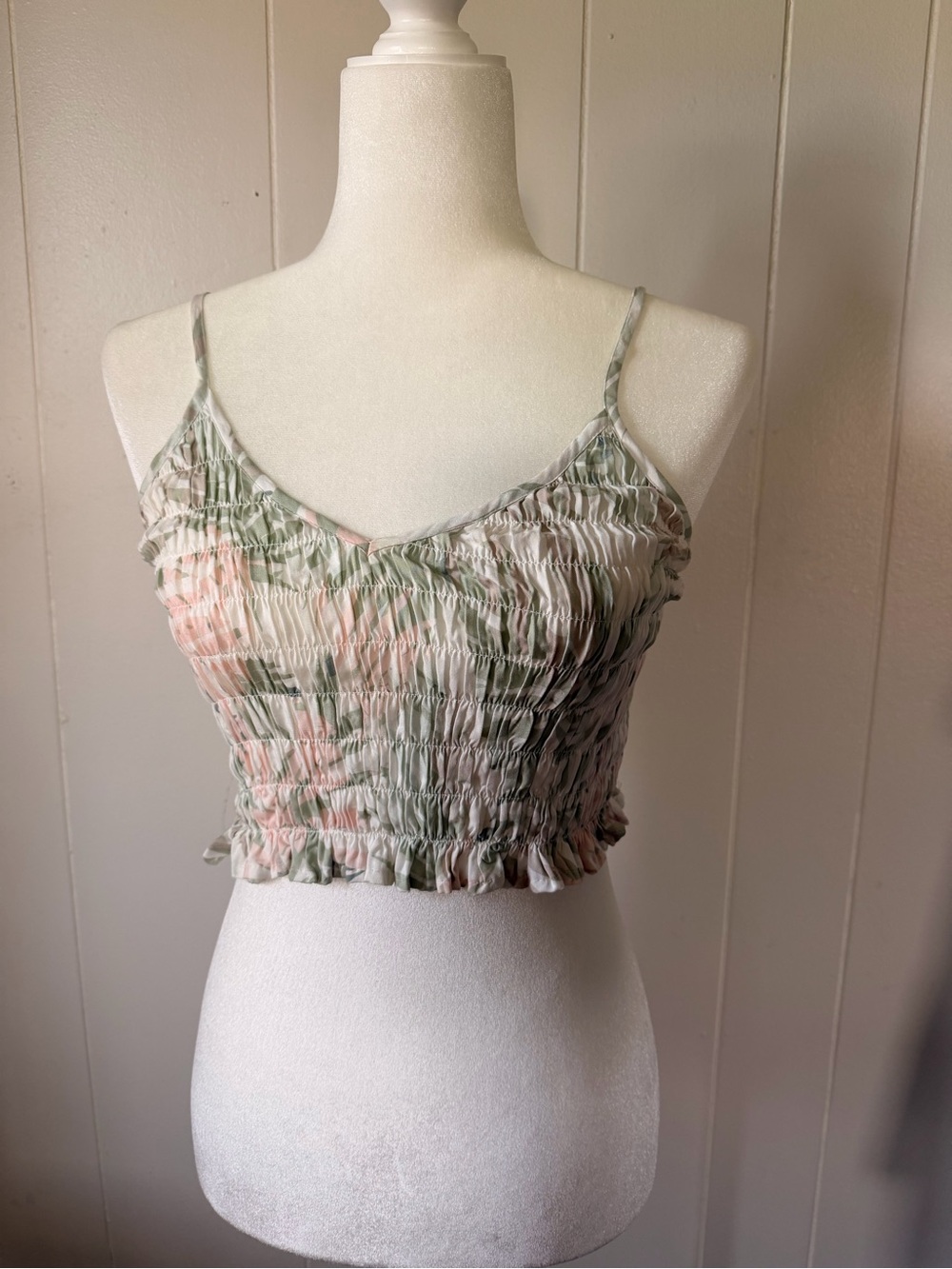 Ocean Drive Layla Keyhole Crop Top